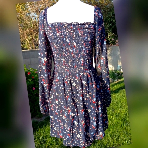 ROW A Dress - Picture 2 of 3